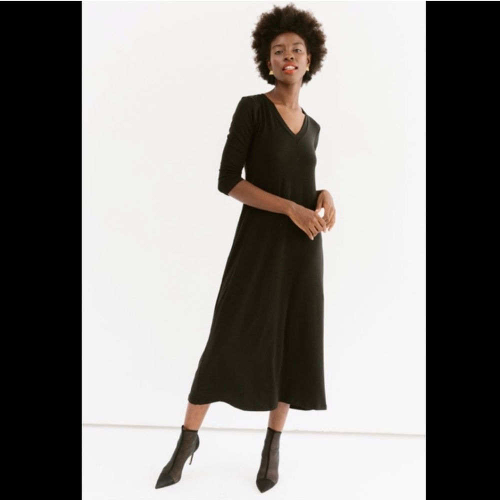 Sonnet James Marni V-Neck Play Dress